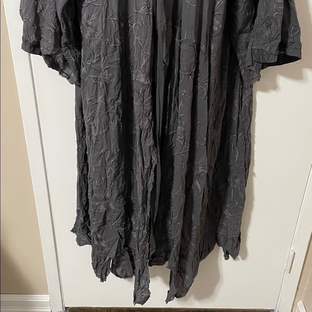 Magnolia Pearl Boho Embroidered/Appliqué Midi Kimono O/S - Picture 5 of 14